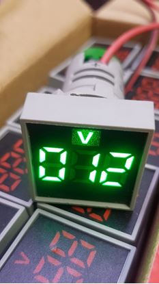Picture of Đo Volt DC mặt vuông 22mm (ngưỡng đo từ 5~60V DC)